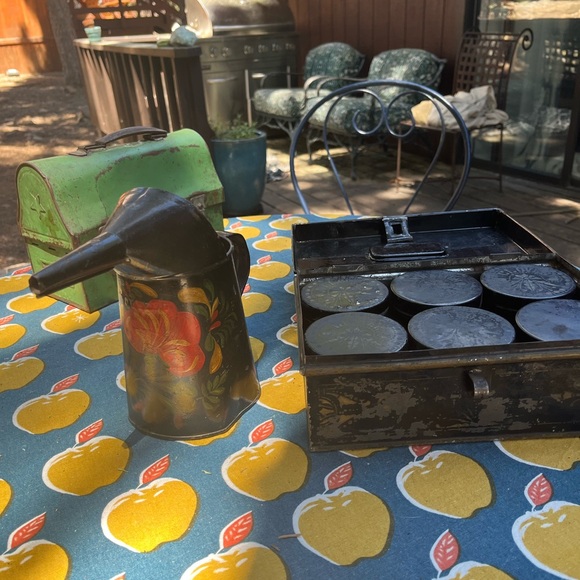 Antique Spice Box - Picture 15 of 16